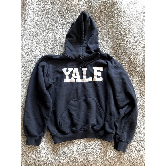 Gildan Tops - Yale University Women’s Small Navy Blue & White Sweatshirt Hoodie.